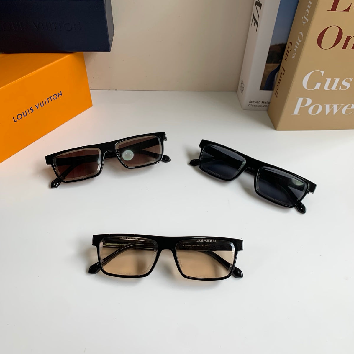 Louis Vuitton Square Gray Lens Sunglasses for Men & Women - 381861 - detail image 10