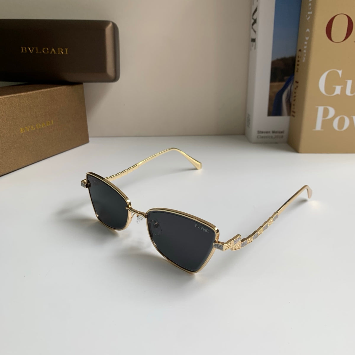 Bottega Veneta Metal Fashion Silver Lens Sunglasses for Men & Women - 372591 - detail image 2