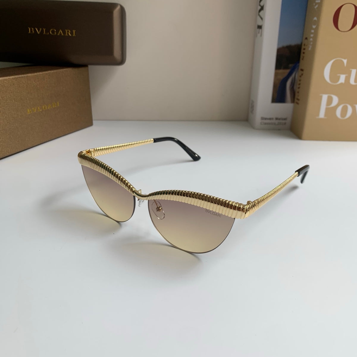 Bottega Veneta Cat-Eye Silver Lens Sunglasses for Men & Women - 372594 - detail image 2
