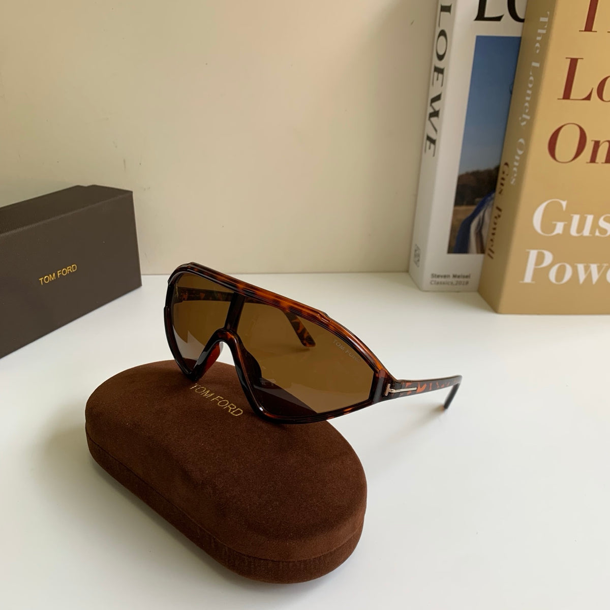 Tom Ford Fashion Black Lens Sunglasses for Men & Women - 466290 - detail image 4
