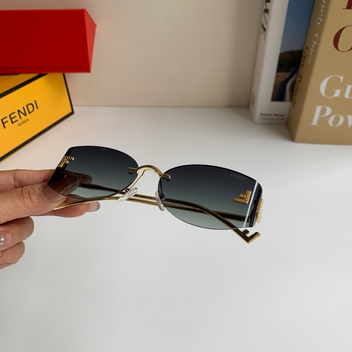 Fendi Fashion Silver Lens Sunglasses for Men & Women - 449830 - detail image 3