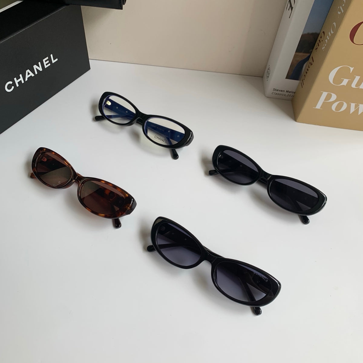Chanel Cat-Eye Silver Lens Sunglasses for Men & Women - 486641 - detail image 10
